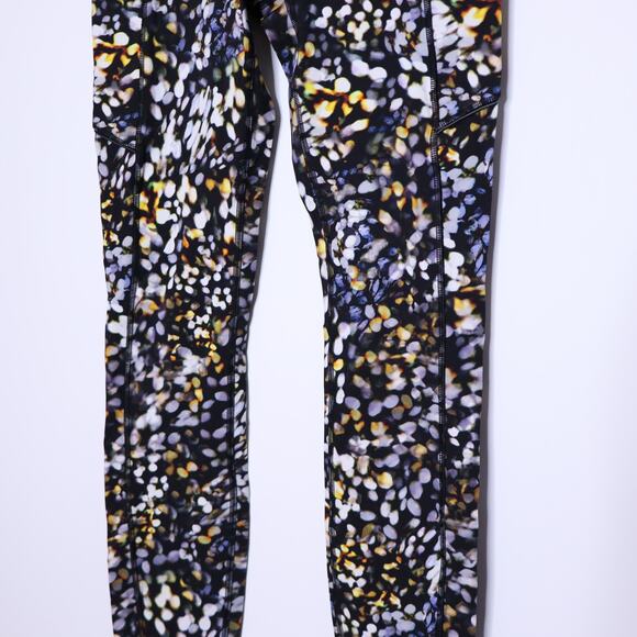 LULULEMON Speed Up Tight Full-On Luxtreme Metropolis Glow Multi Active Women's 4 - Picture 3 of 10
